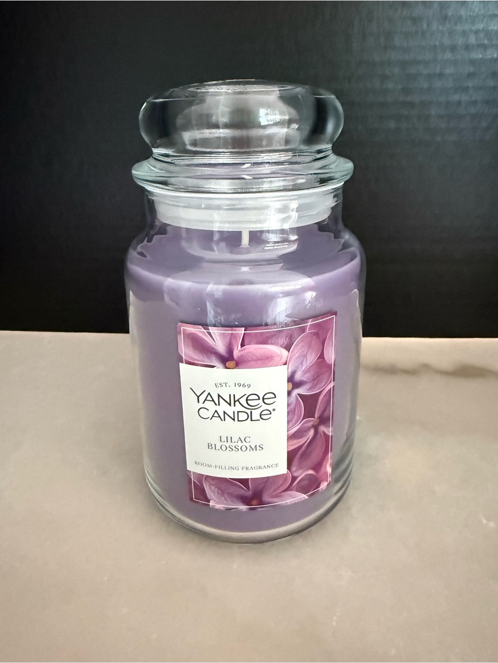Yankee Candle Lilac Blossoms Jar Candle - Lavender Purple